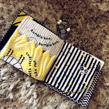 Load image into Gallery viewer, Soft Crinkly Books